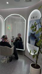 -艾美A·M Hair Salon