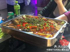-唯爱KTV聚会餐厅(仙林东城汇店)