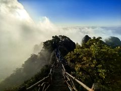 -吉林拉法山
