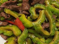 苦瓜炒牛肉-正哥点心皇子(锦江国际广场店)