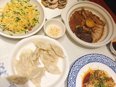 -东方饺子王(工农大路店)