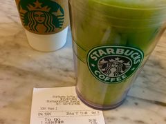 抹茶拿铁-星巴克臻选(广州沙面店)
