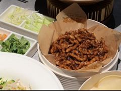 -老郑家东北春饼(龙悦居店)
