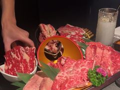 -铭牛烧肉·和牛海鲜自助(高新月牙湖店)