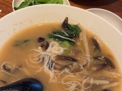 -漆黑觉米粉(三里屯店)