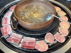 -阿山卓·野生菌火锅·纳西火塘烤肉