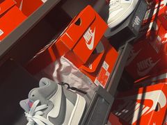 -NIKE上海青浦优选体验店