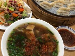 -清真·白家牛肉罩火烧老店(育才街店)
