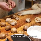 一出炉就秒没！现场制作的麻酱烧饼！
