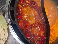 -冯校长老火锅(中联广场店)