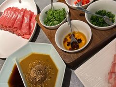 -鼎鼎香·港式火锅(北京SKP店)