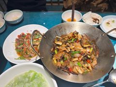 -呷湘厨·鱼汤捞饭·剁椒鱼头·辣椒炒肉(国家会展中心店)