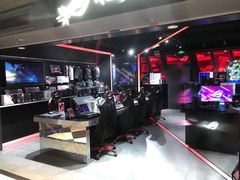 -ROG玩家国度(美罗城店)