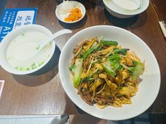 -寻裕记·现炒浇头面(人民广场店)