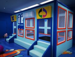 -孩子王童乐园(马群店)