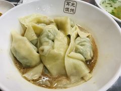 -潘国仙耳光馄饨(黄家阙路店)