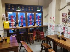 -矮子粉店1985·长沙米粉(湘春路店)