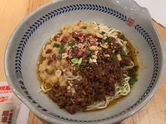 -呼啦面馆·头牌豌杂面(珠江国际B区店)