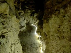 -泰安地下龙宫景区