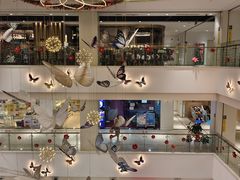 -百联临沂购物中心(临沂路店)