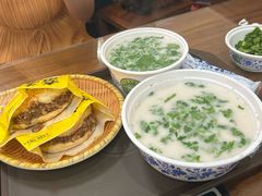 -穆得·老周家牛肉烧饼(普利街店)