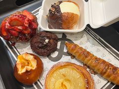 -BUTTERFUL&CREAMOROUS 黄油与面包(三里屯太古里店)