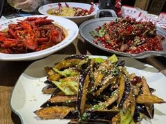 -叶派龙虾•招牌香辣蟹·海鲜(中海国际店)