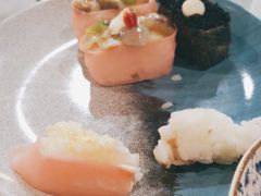 -圣罗巴甄选自助(麦凯乐店)