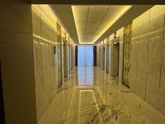 -上海漕河泾万丽酒店