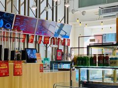 -顶东面包花园·生日蛋糕(世博店)