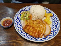 燒豬頸肉飯-游泰号(黑沙环店)
