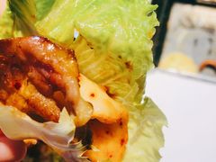 生菜包肉-非烤勿扰自助烤肉海鲜火锅(南城莱蒙店)