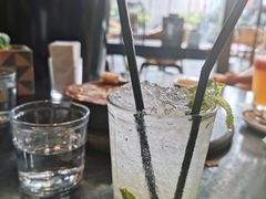 -池畔酒吧 WET Bar