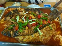 -鸣记脆皮烤鱼(铁西店)