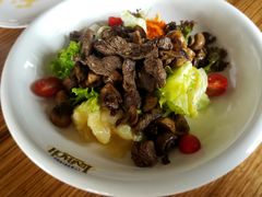 -LENBACH兰巴赫西餐啤酒坊(大连东港店)