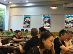 大堂-清真永恒华威肉饼(潘家园店)