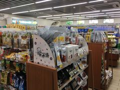 -全家便利店(莲花池东路店)