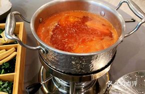 Vegetable and Fruit Tomato Broth