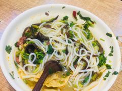 -螺小胖柳州螺蛳粉(钟楼总店)
