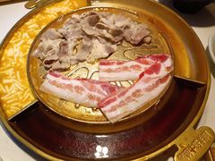 -猪啊牛呀羊啊铜盘烤肉(正大广场店)