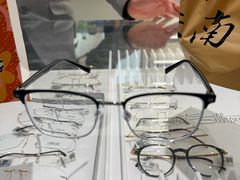 -镜客眼镜(浦江欢乐颂店)