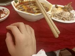 -山城年华老火锅(玉林店)