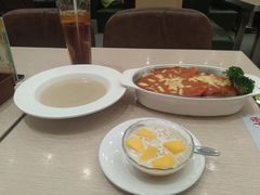 -佰搭果·广式茶餐厅(西华路店)