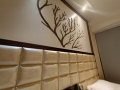 -昆明朗威酒店(昆明站火车站双桥夜市风情街店)