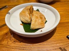 玫瑰鲜花饼-云海肴·汽锅鸡·云南菜(苏州中心店)