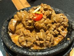 石锅手打牛肉丸-潮堂 · 潮州菜(国贸商城店)