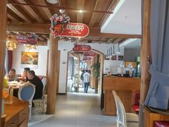 大堂-隔壁老王·家常云南菜(花巷店)