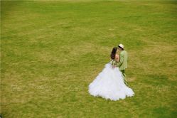 -易摄影婚纱摄影工作室