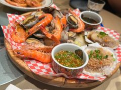 -日进一片海.生腌海鲜火锅.宵夜烧烤(三里屯总店)