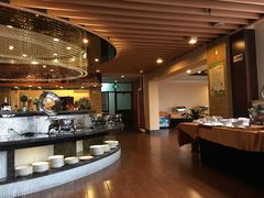 -肇庆国际大酒店(七星岩星湖景区店)